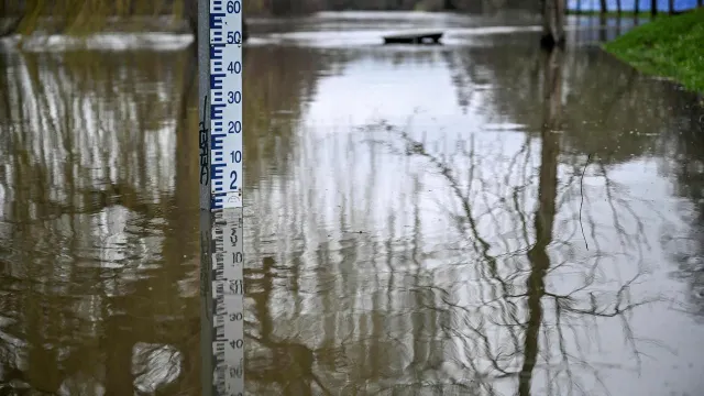 photo info inondations : comment mesure-t-on le niveau d’une crue ? On vous répond 