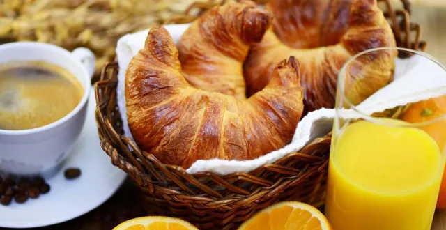 photo  à cholet, le rotary club propose la livraison d’un petit déjeuner pour soutenir financièrement la lutte contre les cancers pédiatriques.  &copy;  archives ouest-france 