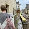 photo briollay, lundi 23 février 2026. privés de gaz depuis trois jours à la suite des inondations, ces habitants viennent récupérer des convecteurs électriques à la mairie.