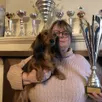 photo christelle le pelley est éleveuse à rouez (sarthe). elle représentera apple, une teckel nain à poils longs âgée de trois ans et demi, au concours général agricole du salon de l’agriculture de paris, le 24 février 2026.