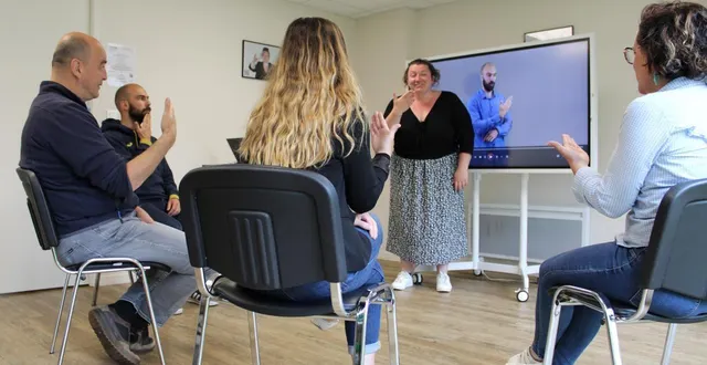 photo  le centre uni’signes à caen (calvados) organise une matinée portes ouvertes, samedi 28 février 2026, à partir de 9 h. elle est destinée aussi bien aux personnes entendantes qu’aux personnes malentendantes.  &copy;  uni’signes 