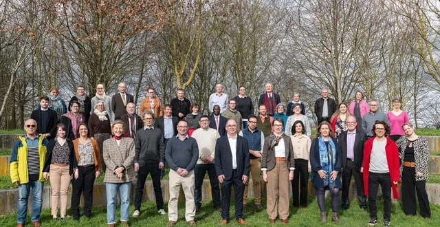 photo  la liste ensemble, agissons ! menée par bruno cheptou a été officiellement déposée en préfecture le 18 février..  &copy;  pascal girault 