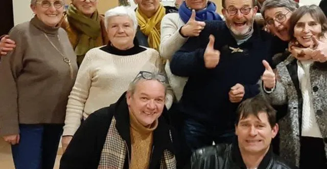 photo  la troupe du mêle-sur-sarthe.  &copy;  archives amitié franco tchèque 