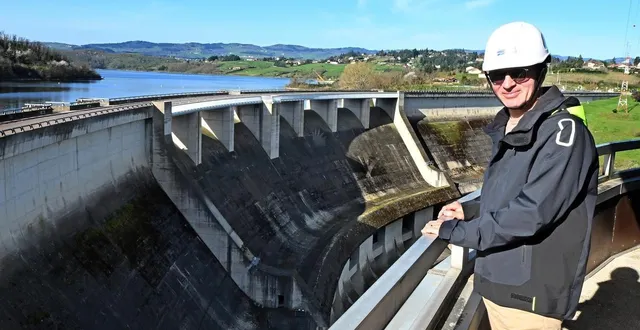 photo  barrage de villerest (loire), l’une des deux mégastructures régulant le cours du fleuve, gérées par l’établissement public loire, que la région veut quitter.  &copy;  jérôme fouquet/ouest-france 