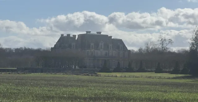 photo  le château de lonrai, dans l’orne, a été vendu.  &copy;  ouest-france 