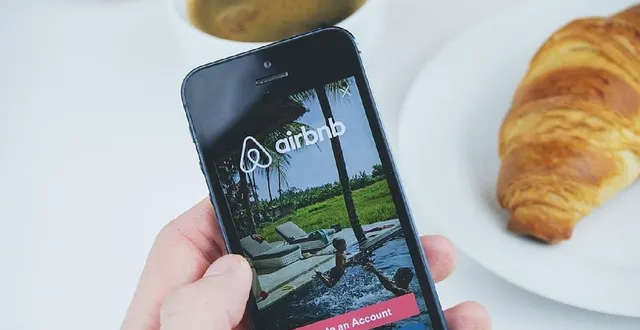 photo  sur airbnb, vous pouvez désormais réserver un séjour et ne payer que plus tard, juste avant la fin de la période d’annulation gratuite. photo d’illustration.  &copy;  freestocks-photos / pixabay 