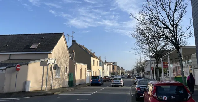 photo  un couple a été interpellé dans une petit rue du quartier sud de la gare du mans, en octobre 2024. l'homme et la femme seront jugés pour proxénétisme.  &copy;  ouest-france 