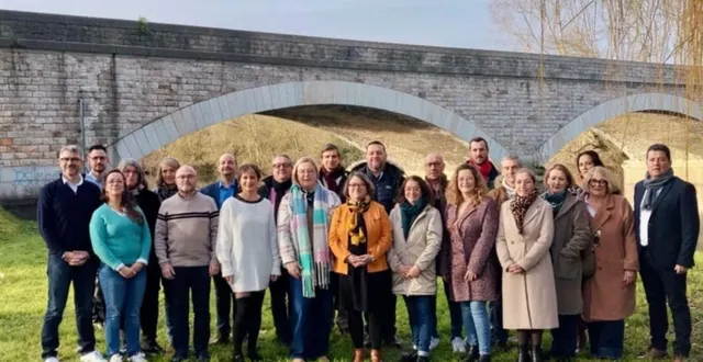 photo  la liste « agir ensemble pour bien vivre à seiches » a dévoilé son programme.  &copy;  co 