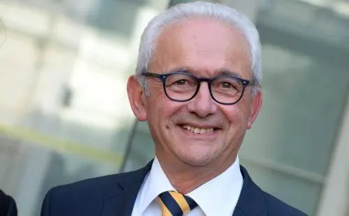 photo  joël bigot, ancien maire des ponts-de-cé et sénateur, est décédé à l’âge de 77 ans.  &copy;  archives ouest-france 