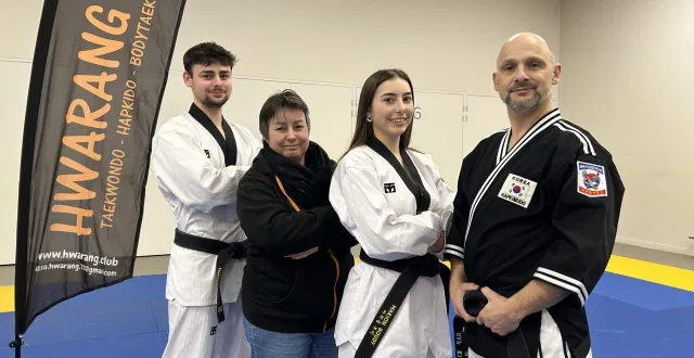 photo  de gauche à droite, thomas, sarah, marion et christophe boudy.  &copy;  le maine libre 