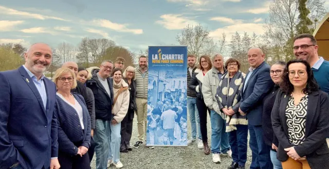 photo  les candidats se présentent.  &copy;  le maine libre 