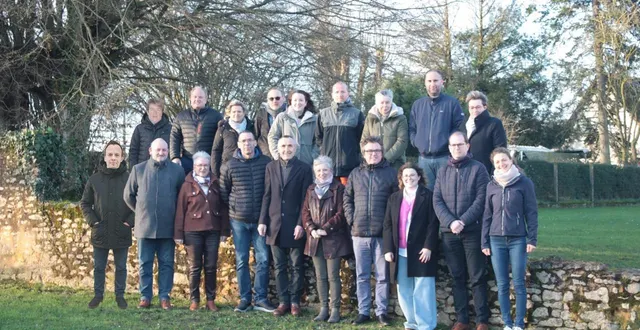 photo  la « liste d’union et d’action municipale » compte 19 personnes âgées de 23 à 73 ans.  &copy;  le maine libre 