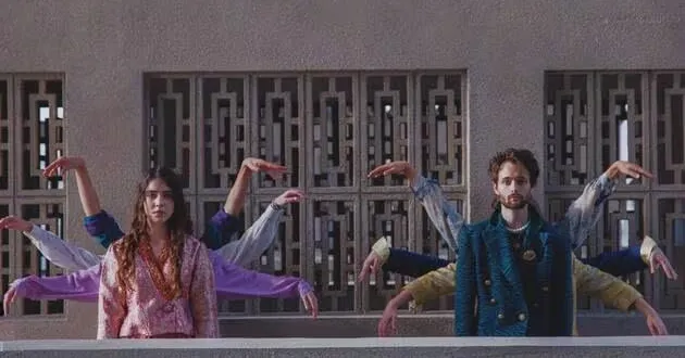 photo  le duo s’est rencontré au lycée jean-monnet à mortagne-au-perche.  &copy;  elma desbouillons 