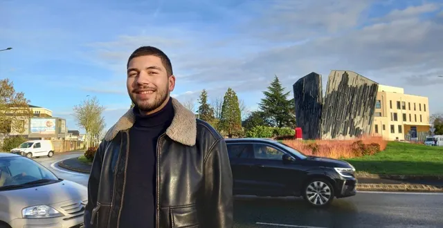 photo  gayth ibrahim, ici à angers, où il travaille en alternance en entreprise pendant un mois et demi, avant de retourner à brest (finistère) pour poursuivre ses études d’ingénieur.  &copy;  ouest-france 