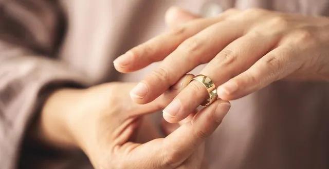 photo  des bagues de divorce deviennent de plus en plus populaires.  &copy;  photo d’illustration : seb_ra/istock 