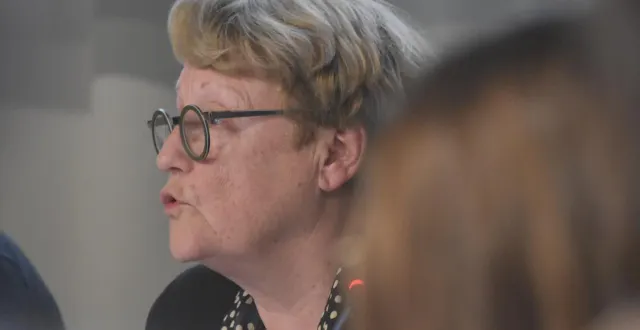 photo  geneviève coquereau, vice-présidente d’anjou bleu communauté en charge des finances, a présenté les budgets provisoires de la communauté de communes.  &copy;  co - joël audouin 