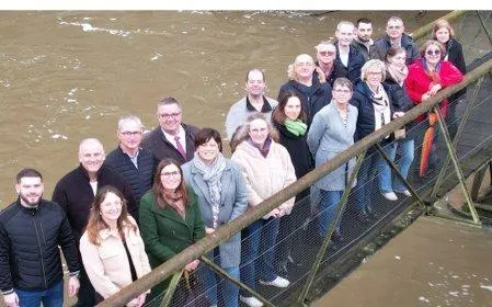 photo  la liste « sainte-jamme, au cœur de nos engagements » conduite par valérie beaufils se présente à la population.  &copy;  le maine libre 