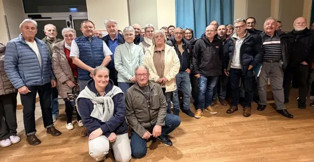 photo  les bénévoles préparent activement ce week-end.  &copy;  le maine libre 