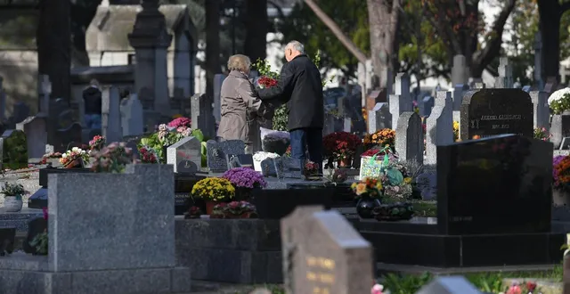 photo  en matière de funérailles, les citoyens expriment de nouveaux besoins, qui appellent les municipalités, et la société tout entière, à évoluer également.  &copy;  co 
