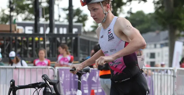 photo  l’angevin arnaud tezenas du montcel sera l’un des favoris sur la course support du sélectif jeunes.  &copy;  jean-françois quinebêche 