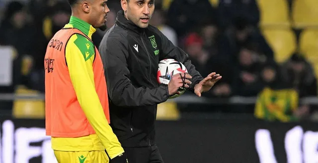 photo  ahmed kantari sera privé seulement de kelvin amian à lille dimanche.  &copy;  jerome fouquet / ouest france 