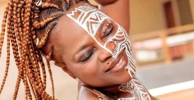 photo nono miwa sacrée artiste africaine 2025.  ©  nono miwa