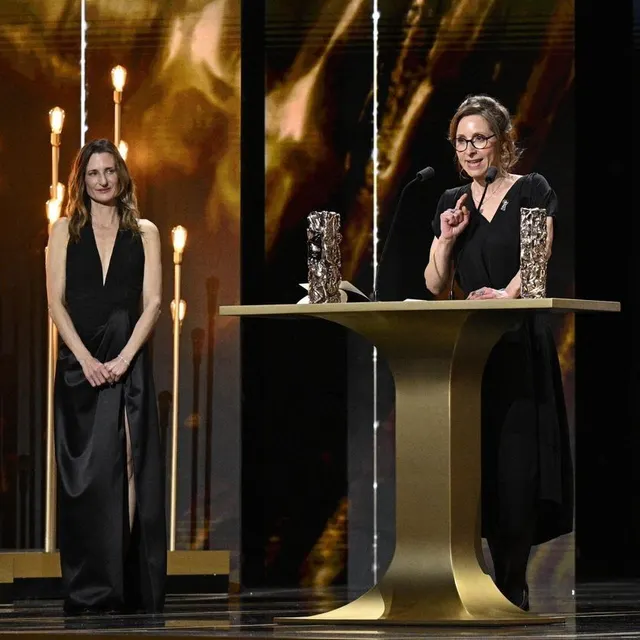 La réalisatrice Carine Tardieu lors de la remise des prix jeudi soir. Getty Images via AFP photo la réalisatrice carine tardieu lors de la remise des prix jeudi soir. © getty images via afp