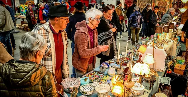 photo  les dernières puces sarthoises ont été organisées en novembre 2025, au mans.  &copy;  le maine libre – yvon loué 