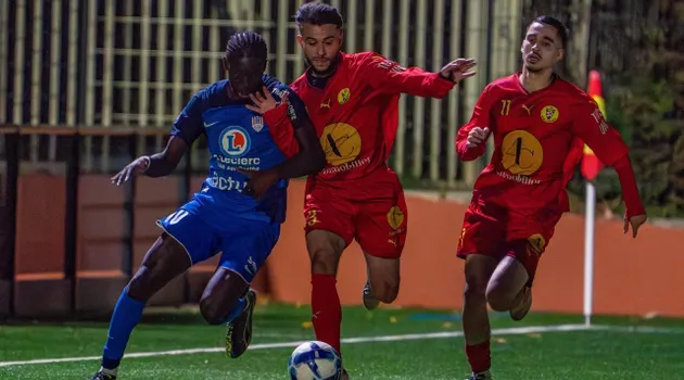 photo sport  le sablé fc et le mans villaret se retrouvent de nouveau. 