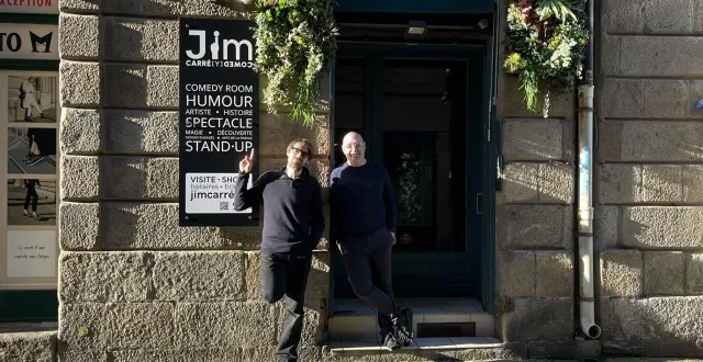 photo  le premier comedy club de saint-malo (ille-et-vilaine) ouvre ses portes en hommage à jim carrey.  &copy;  ouest-france 
