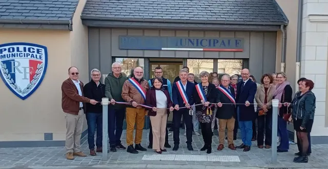 photo  jeudi, officiels, professionnels et agents ont inauguré les locaux de la police municipale.  &copy;  ouest-france 