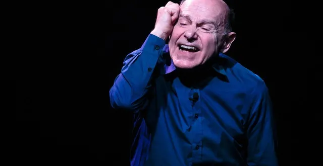 photo  didier bénureau, avec son spectacle « entier », est de retour.  &copy;  dominique plaideau 