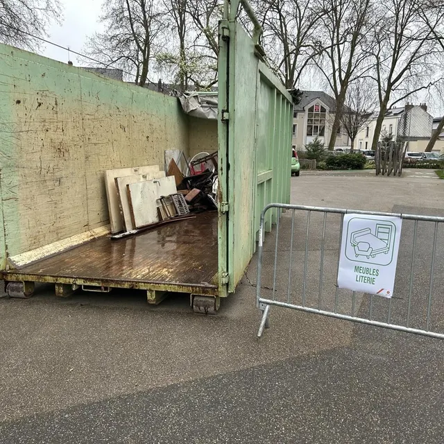 photo ces déchetteries sont situées place ney, place garnier et rue boisnet.  ©  ouest-france
