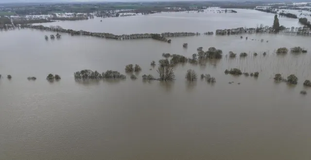 photo  de nombreux champs ont été inondés par les crues en maine-et-loire.  &copy;  ouest-france 