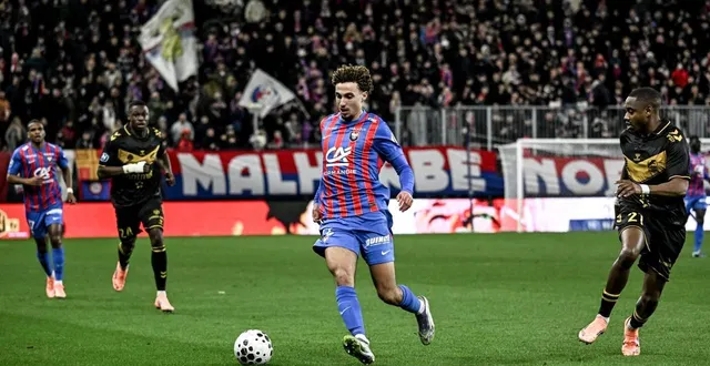 photo  contre valenciennes, mohamed hafid a inscrit son deuxième but de la saison mais insuffisant pour que le sm caen ramène des points de son déplacement dans le nord.  &copy;  martin roche / ouest-france 