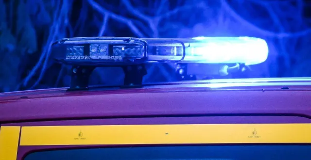 photo  les deux victimes sont parvenues à s’extraire de leur voiture et du gouffre avant même l’arrivée des secours.  &copy;  photo d’illustration : matthieu mirville/zuma/sipa 