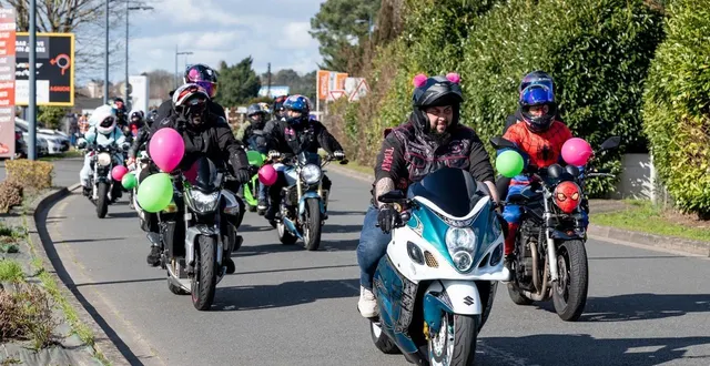 photo  ruaudin, samedi 28 février 2026. les participants ont joint l’utile à l’agréable sous un soleil printanier.  &copy;  le maine libre – xavier sarrat 