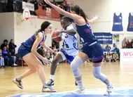 photo  bamba s’infiltre dans la défense de lamboisières. 