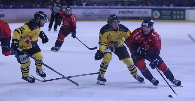 photo  paul montean et les drakkars ont gagné d’un but.  &copy;  marc olejnik 