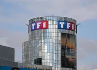 photo  tf1 va consacrer un reportage à une caissière de l’intermarché de saumur (maine-et-loire). 