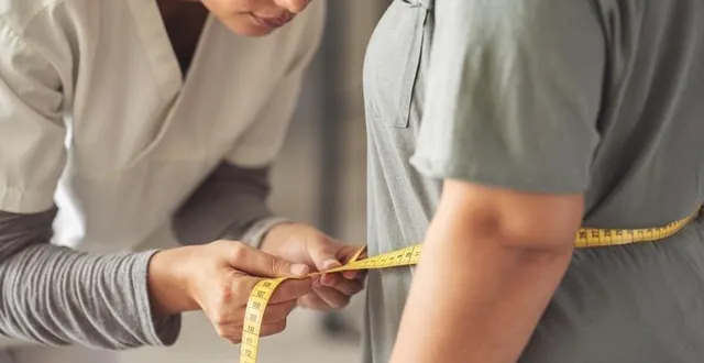photo  le 4 mars, c’est la journée mondiale de l’obésité, l’occasion de tester vos connaissances sur cette maladie qui constitue un enjeu de santé publique majeure.  &copy;  photo d’illustration : seb_ra / istockphoto 