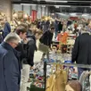 photo véritable institution au mans pour les amoureux d'objets anciens les puces de printemps se tiennent ce week-end dans le hall d du parc expo.