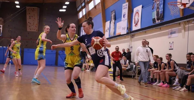 photo  les coulainaises, vainqueur contre la hague, se sont inclinées ce dimanche  face à grez-neuville, une équipe de bas de classement.  &copy;  le maine libre 