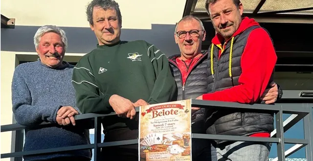 photo  le président de la meignanne en folie, vincent houdemon, à droite, accompagné de membres de l’association.  &copy;  co 