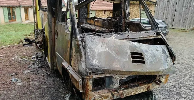 photo  le camion la provençale a été détruit par les flammes le 9 février 2026.  &copy;  véronique lanoë 