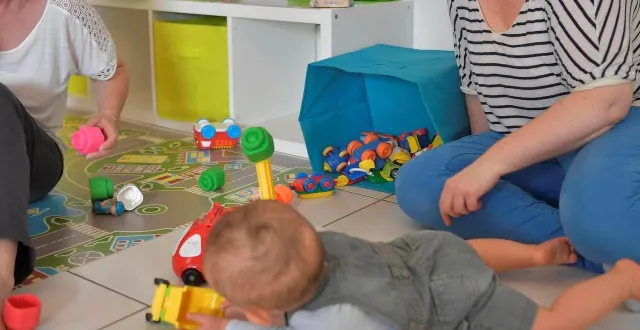 photo  l’image d’epinal de la nounou dévouée ne résiste pas à l’épreuve des faits. les assistants maternels sont de plus en plus nombreux à saisir les prud’hommes.  &copy;  archives co 