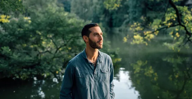 photo  raphaël malkin, journaliste à vanityfair et society, racontera l’histoire du lieutenant versiga qui a fait tomber le plus grand serial killer des usa.  &copy;   chloe vollmer-lof 