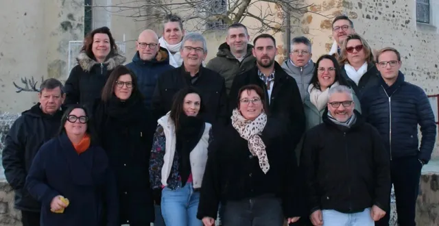 photo  la liste « challes, continuons d’avancer ensemble » comporte 15 noms, dont 8 issus du précédent mandat.   &copy;  severine prezelin 