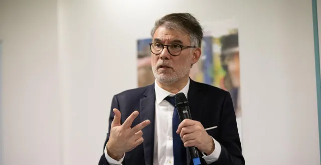 photo  le maire sortant de la ville de lieusaint (seine-et-marne) a annoncé lundi 2 mars 2026 que le premier secrétaire du parti socialiste olivier faure était candidat en cinquième position sur sa liste à l’occasion des élections municipales.  &copy;  vincent feuray / hans lucas via afp 