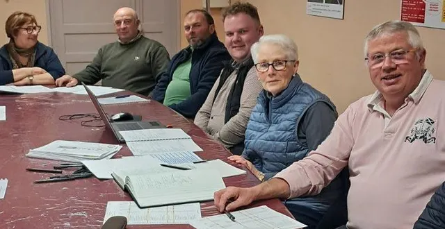 photo  une quinzaine de personnes participait à la réunion.  &copy;  ouest-france 